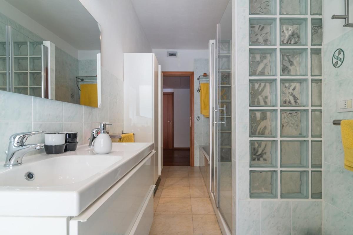 La Terrazza Di Sant'Avendrace Apartment Cagliari Exterior foto